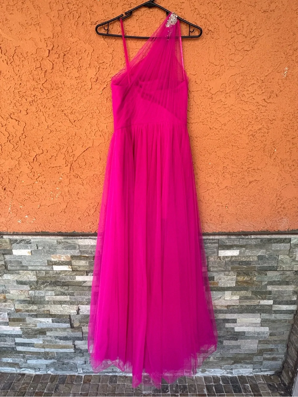 One-Shoulder Hot Pink Tulle Evening Dress - Picture 3 of 4
